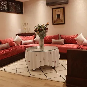 Luxury Noor Apartment