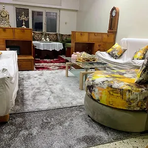 The Pearl Apartment