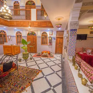 Riad Haddaji, Fez