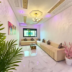 - Alhambra Apartment